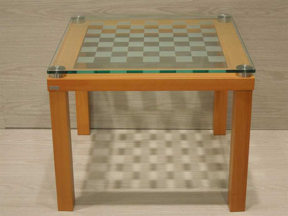 Corner Table