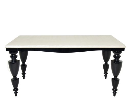 [1159219] Dining Table