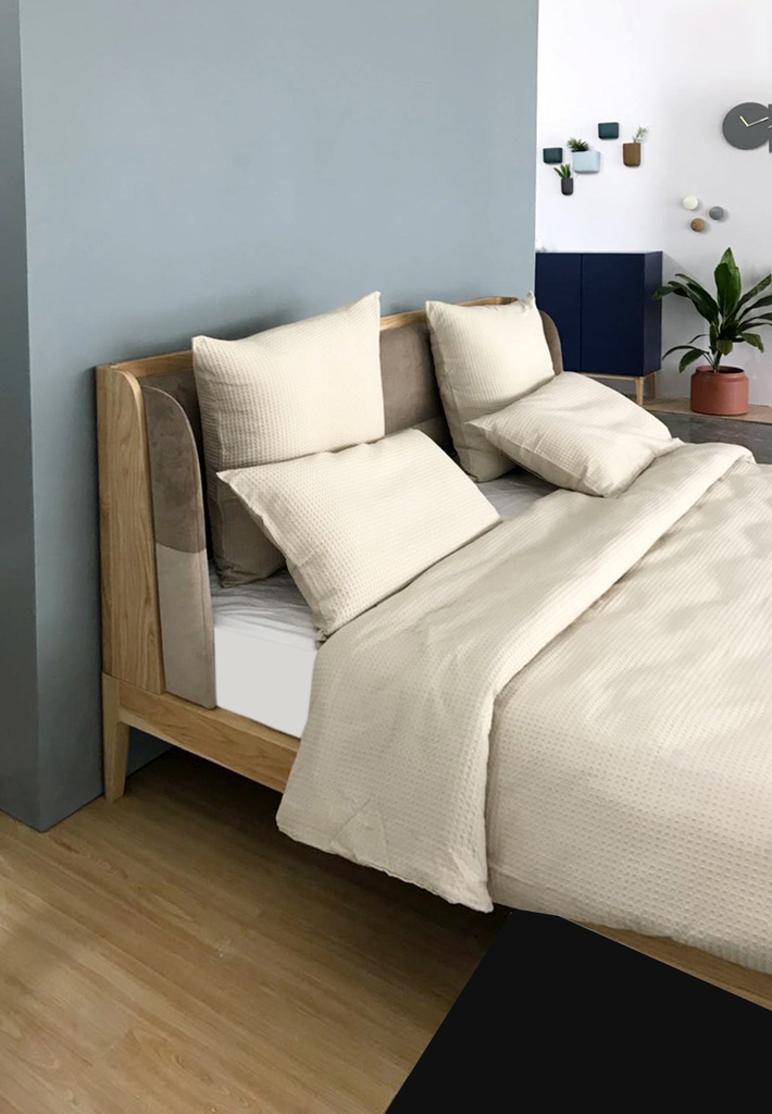 Queen Bed Excl Mattress